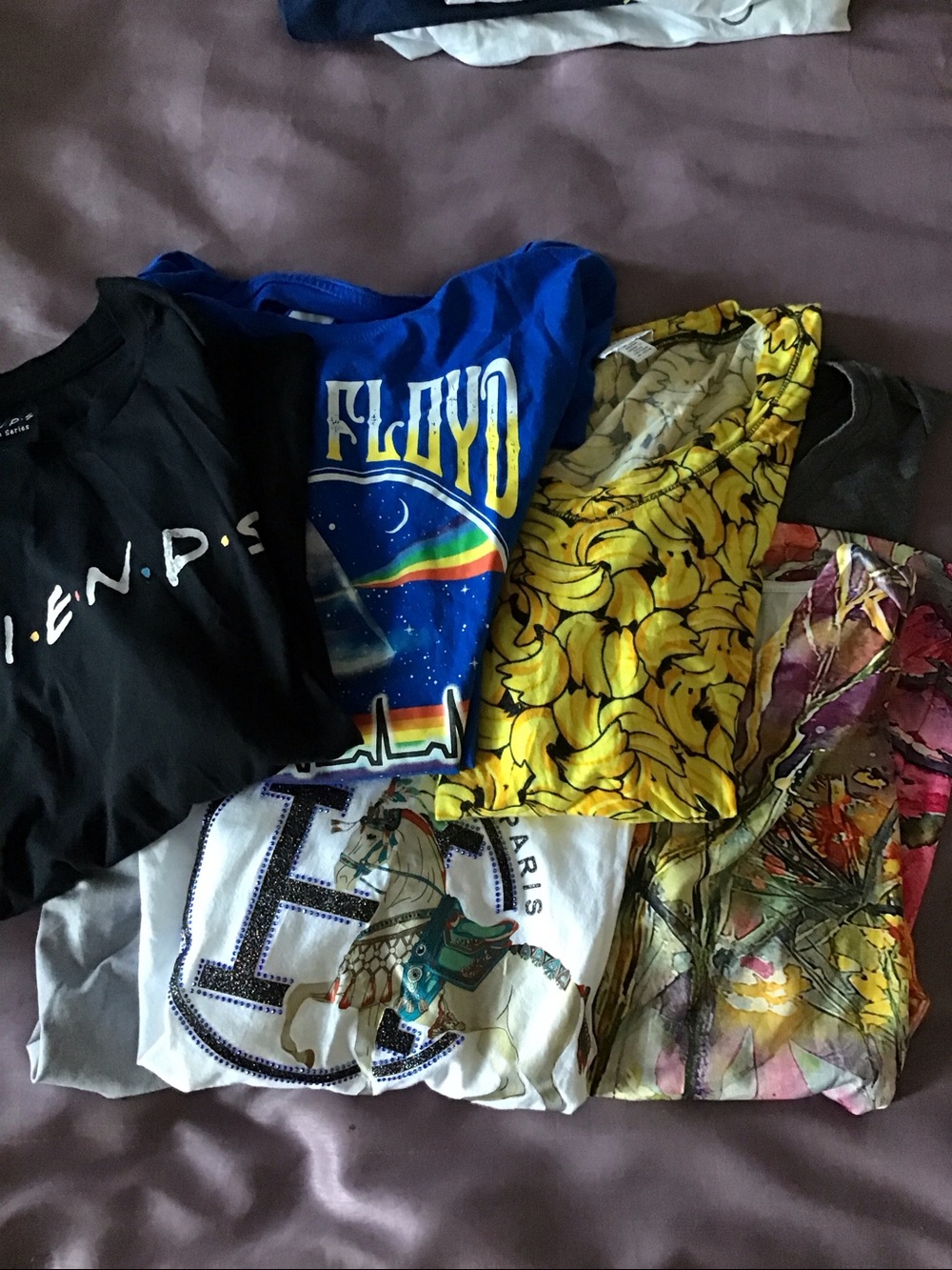 Bundle of 7 womens short sleeve size m tshirts